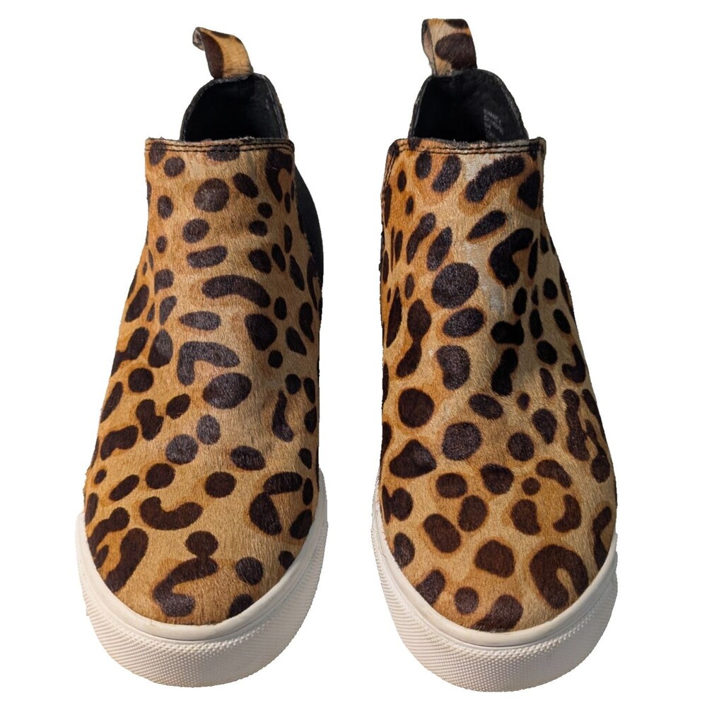 Steve Madden Shane Women 6M Leopard Calf Hair Wedge Sneaker Bootie Slip On Shoes